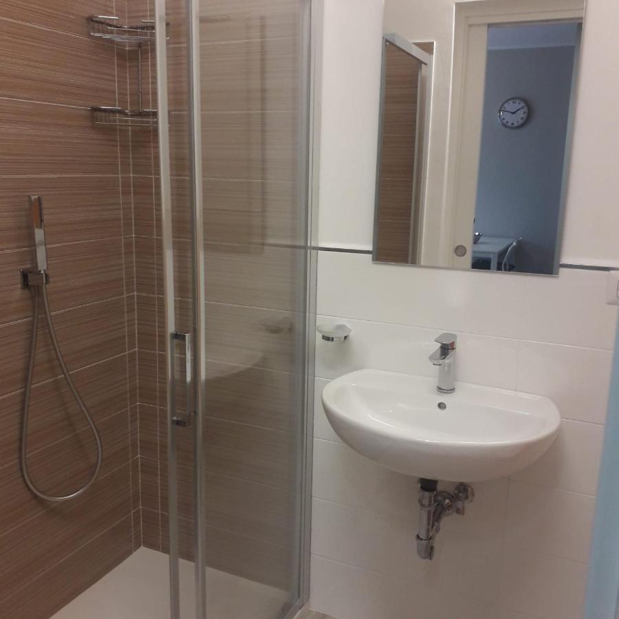 Ad Un Passo Dal Mare Apartment Porto SantʼElpidio Exterior foto