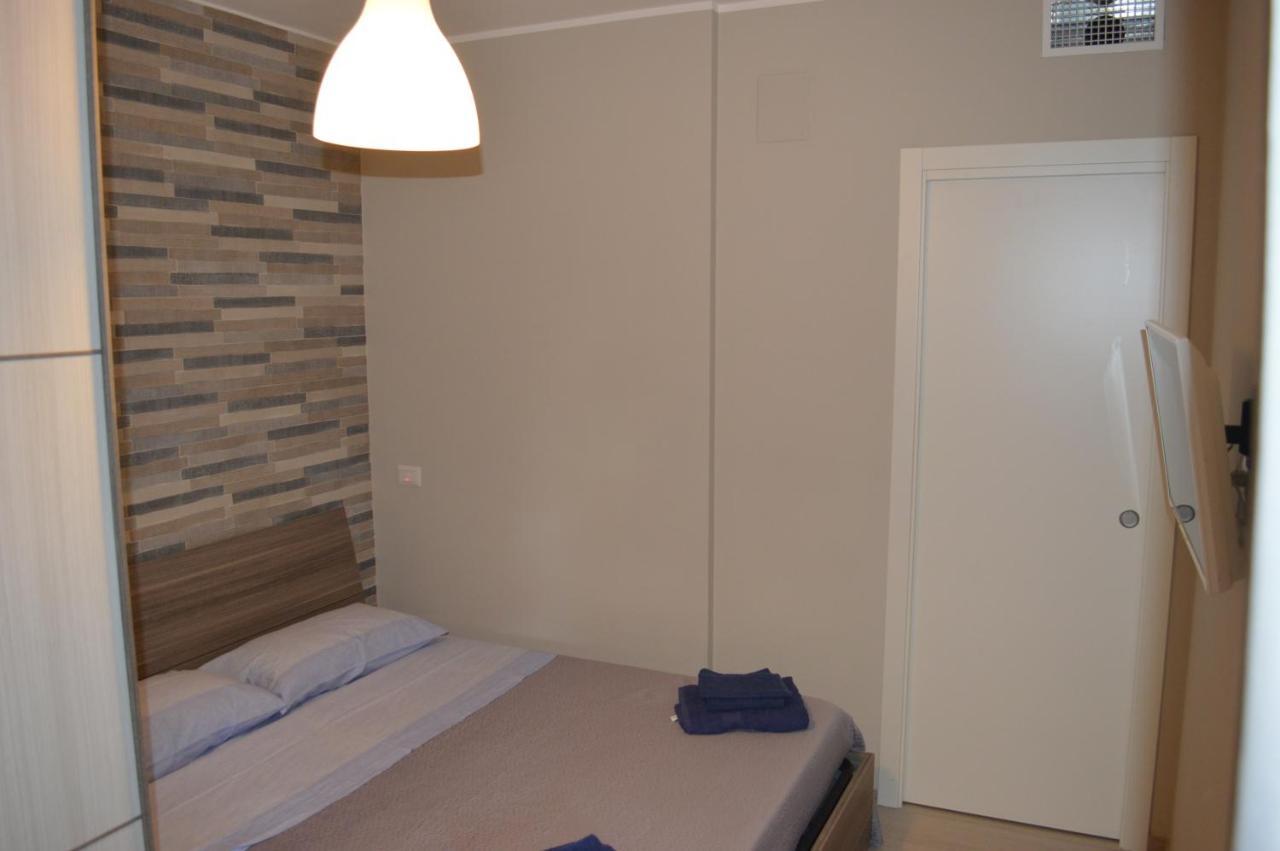 Ad Un Passo Dal Mare Apartment Porto SantʼElpidio Exterior foto